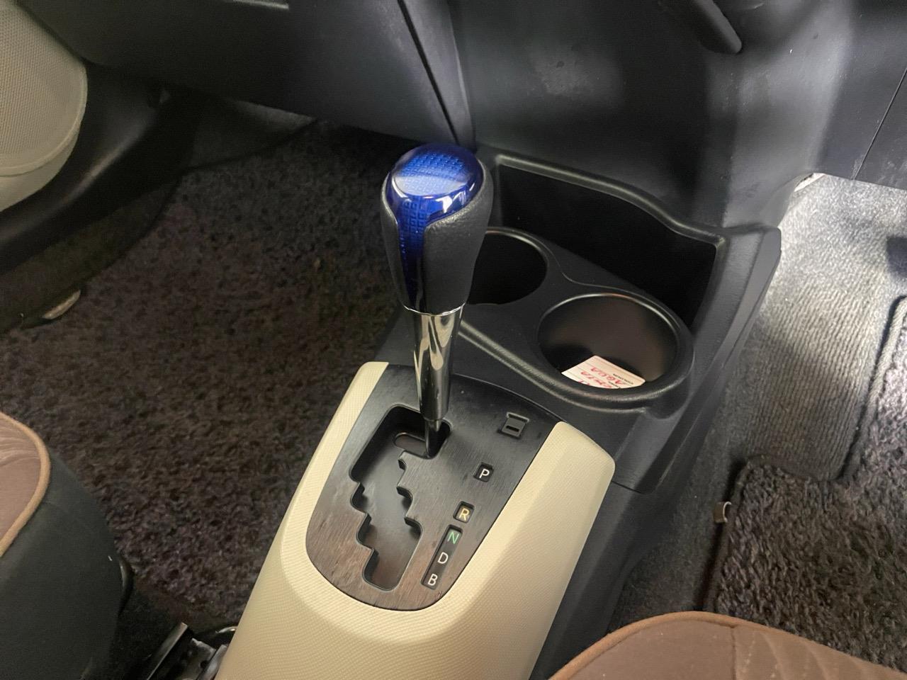 2012 Toyota Aqua G Smart Entry Package Hatchback REVERSING CAMERA + PARKING SENSORS