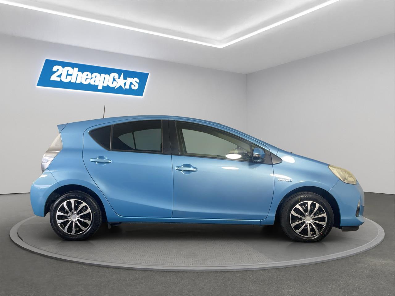 2012 Toyota Aqua G Smart Entry Package Hatchback REVERSING CAMERA + PARKING SENSORS