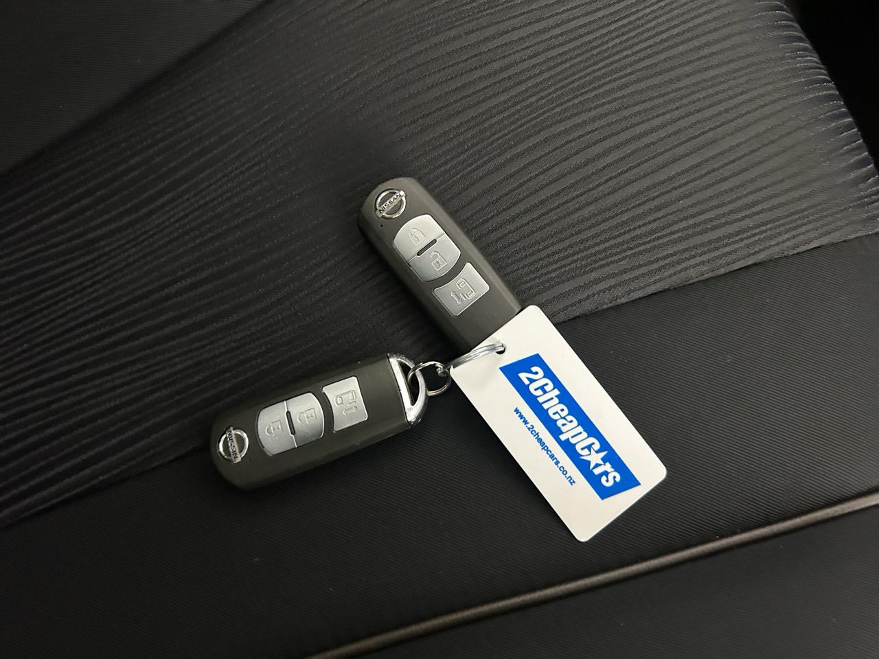 2013 Nissan Lafesta HIGHTWAY STAR G People Mover ELECTRIC SLIDING DOORS + GREAT SPACE