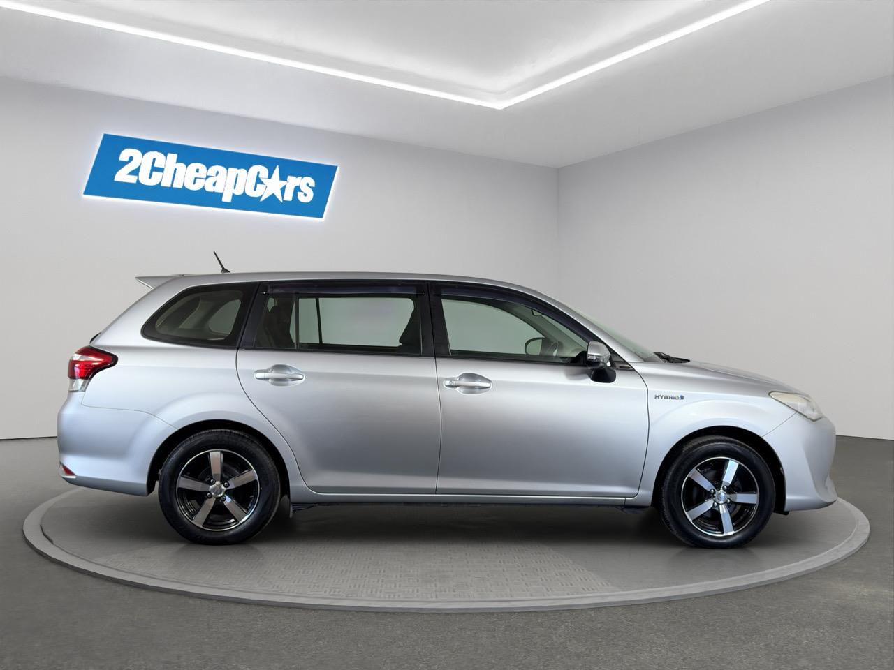 2016 Toyota Corolla Fielder Hybrid New Shape Station Wagon REVERSING CAMERA + ALLOY WHEELS