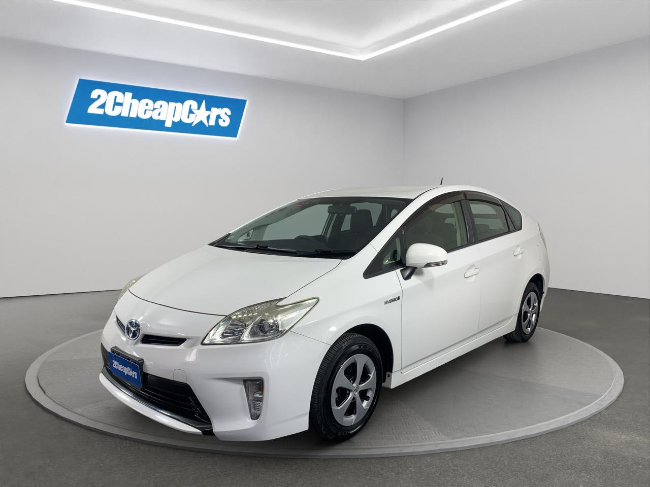 2014 Toyota Prius Hybrid Hatchback