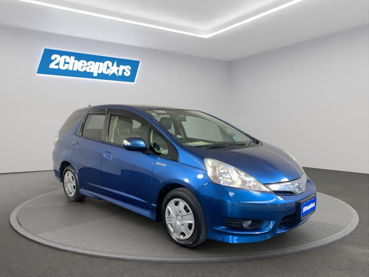 2012 Honda Fit Jazz Shuttle Hybrid Station Wagon CRUISE CONTROL + REVERSING CAMERA