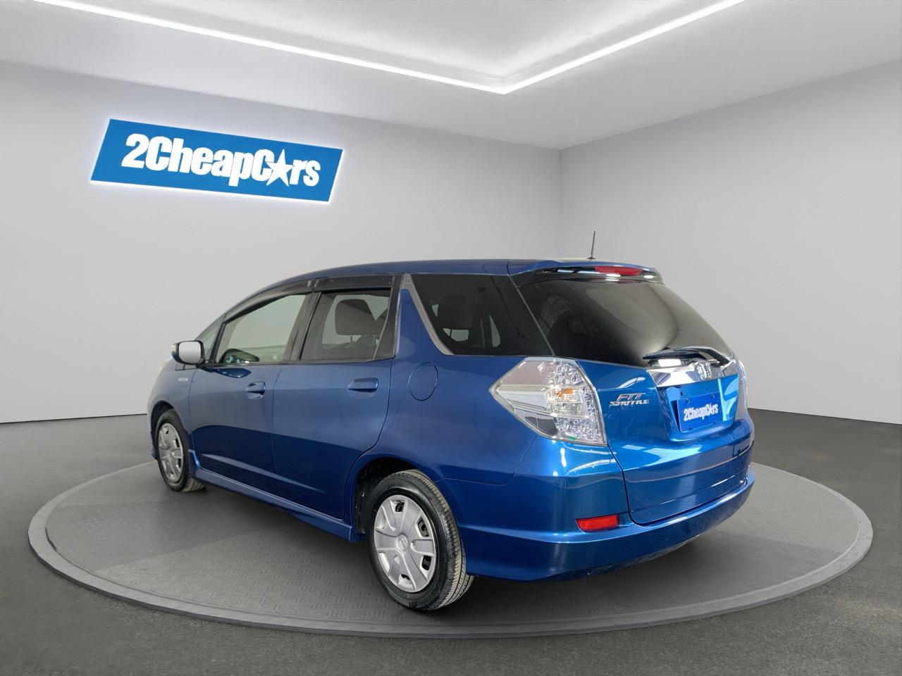 2012 Honda Fit Jazz Shuttle Hybrid Station Wagon CRUISE CONTROL + REVERSING CAMERA