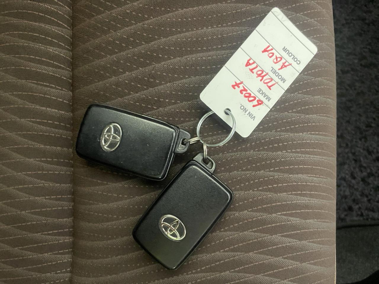 2013 Toyota Aqua S AERO Hatchback REVERSING CAMERA + AUTO LIGHTS + PUSH BUTTON START