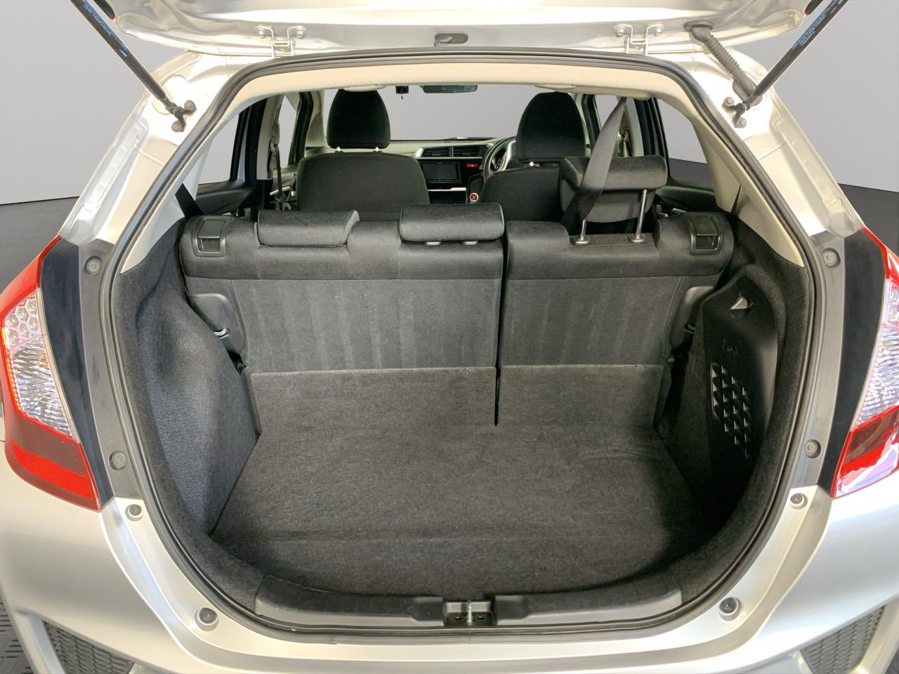 2014 Honda Fit Jazz Hybrid New Shape Hatchback PUSH BUTTON START + ECO MODE