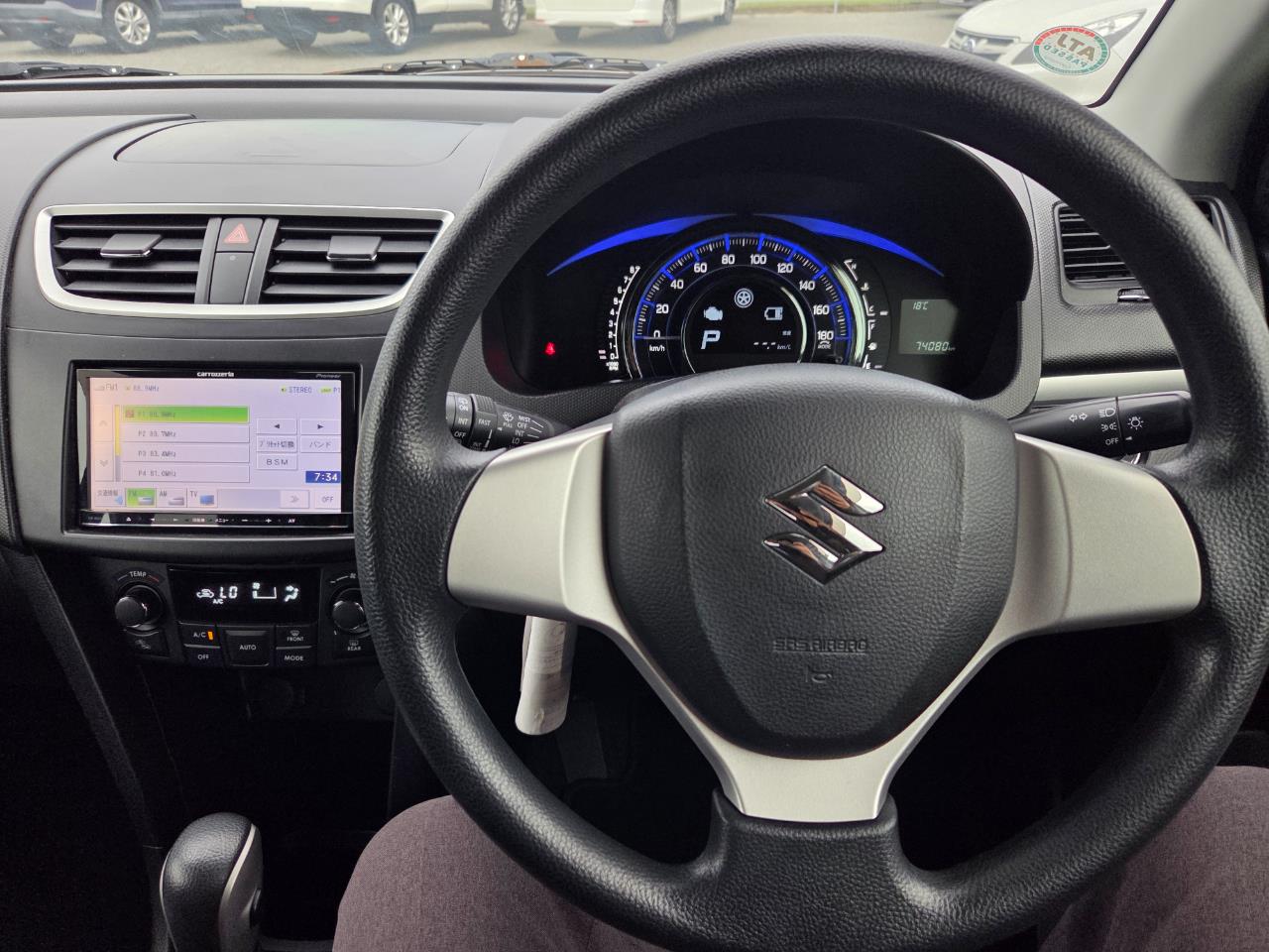 2013 Suzuki Swift  Hatchback REVERSING CAMERA + SMART KEY