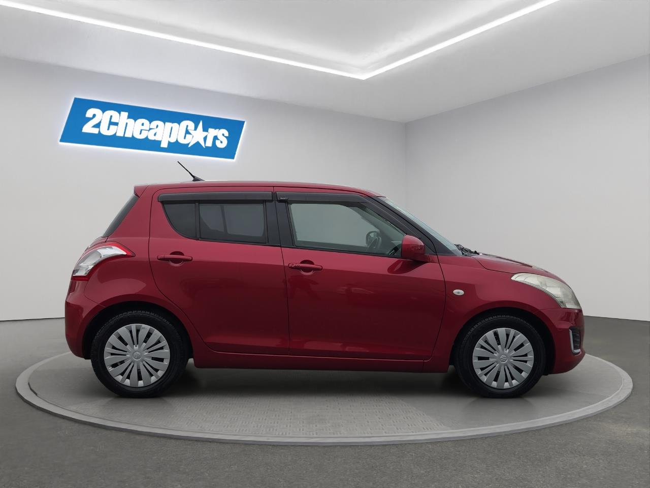 2013 Suzuki Swift  Hatchback REVERSING CAMERA + SMART KEY