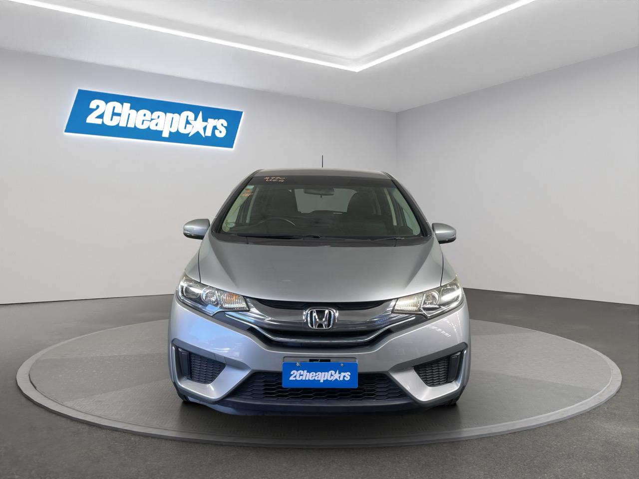 2015 Honda Fit Jazz Hybrid New Shape Hatchback LOW KMS + REVERSING CAMERA + AUTO LIGHTS
