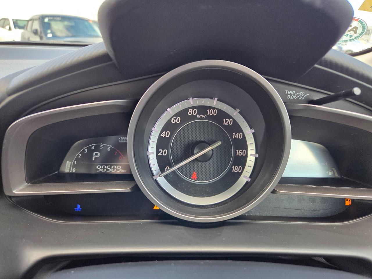 2015 Mazda Demio 2 New Shape Skyactive Hatchback I-STOP + REVERSING CAMERA + AUTO LIGHTS