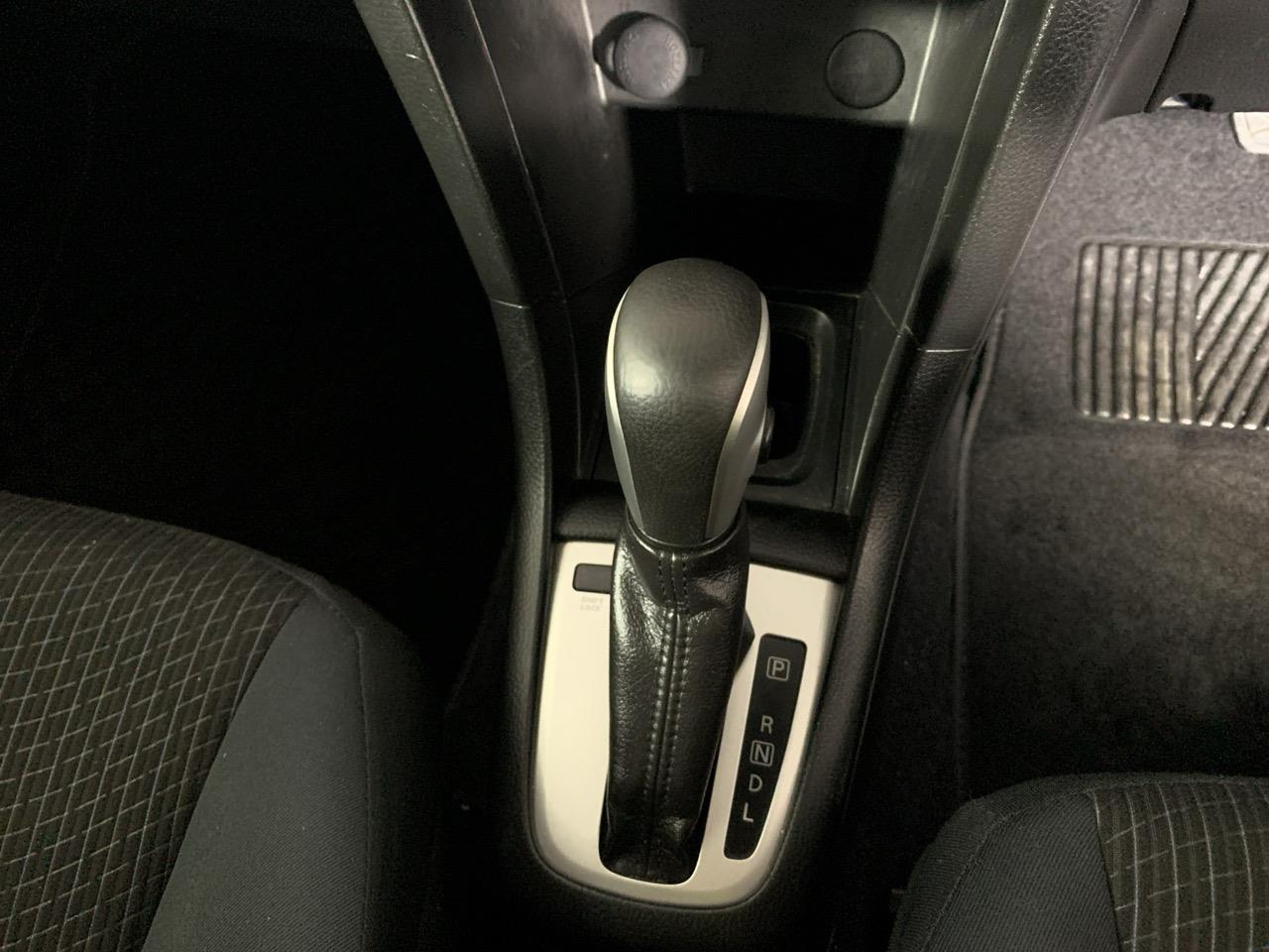 2015 Suzuki Swift XG- DJE Hatchback LOW KM + REVERSING CAMERA + PUSH BUTTON START