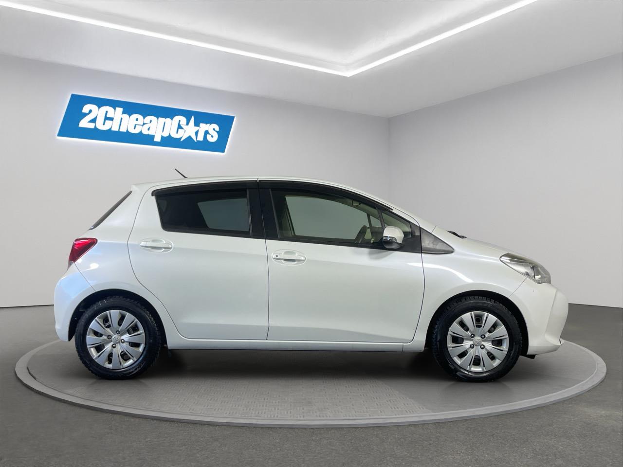 2015 Toyota Vitz Yaris F Hatchback LOW KMS + REVERSING CAMERA + HEATED SEAT