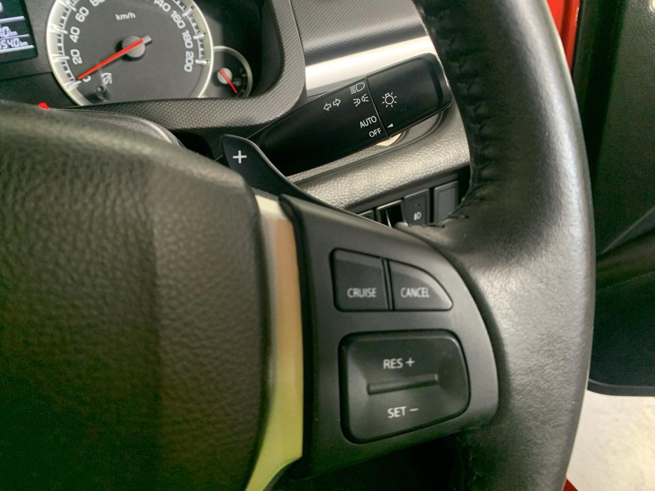 2013 Suzuki Swift 1.2 XS Hatchback LOW KMS + CRUISE CONTROL + TIPTRONIC