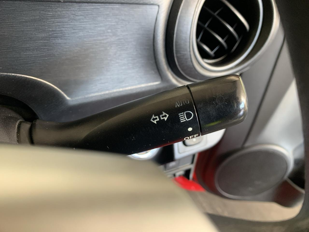 2014 Toyota Aqua S Hatchback REVESING CAMERA + PUSH SRART + AUTO LIGHTS