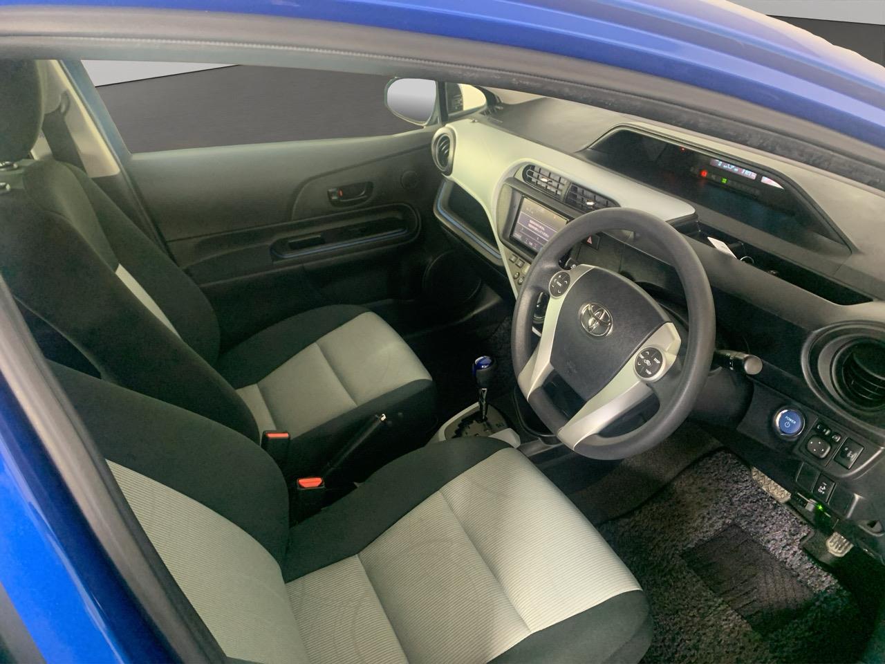 2014 Toyota Aqua S Hatchback LOW KM + PUSH SRART + REVESING CAMERA