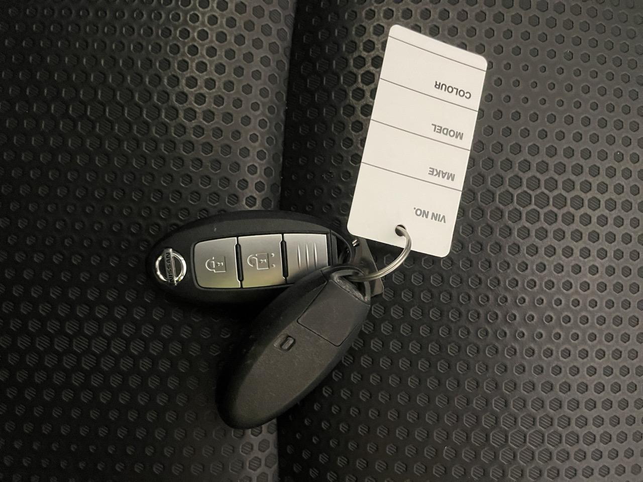 2016 Nissan X-TRAIL 20 XTT BLACK EXTREAMER 4WD RV/SUV 4WD + REVERSING CAMERA + HEATED SEATS