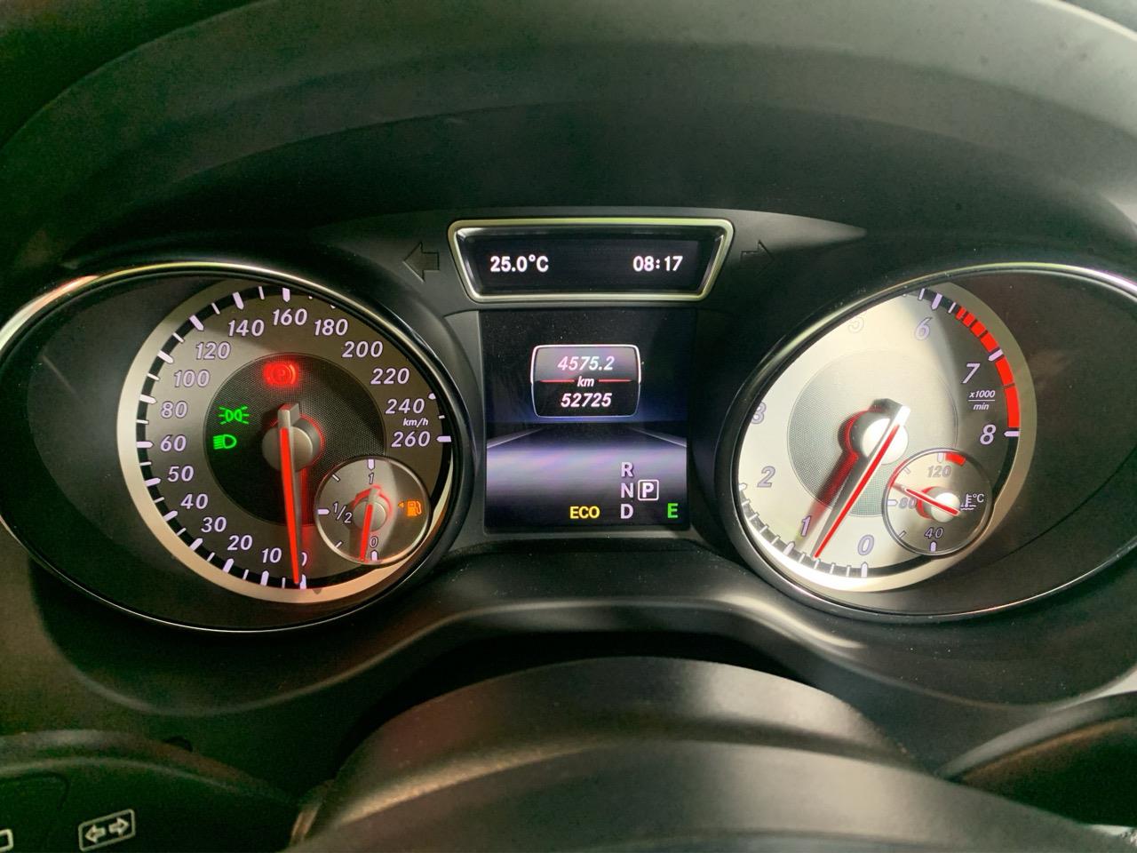 2014 Mercedes-Benz GLA 250 4 Matic RV/SUV 4 MATIC + LOW KMS + CRUISE CONTROL + HEATED SEATS