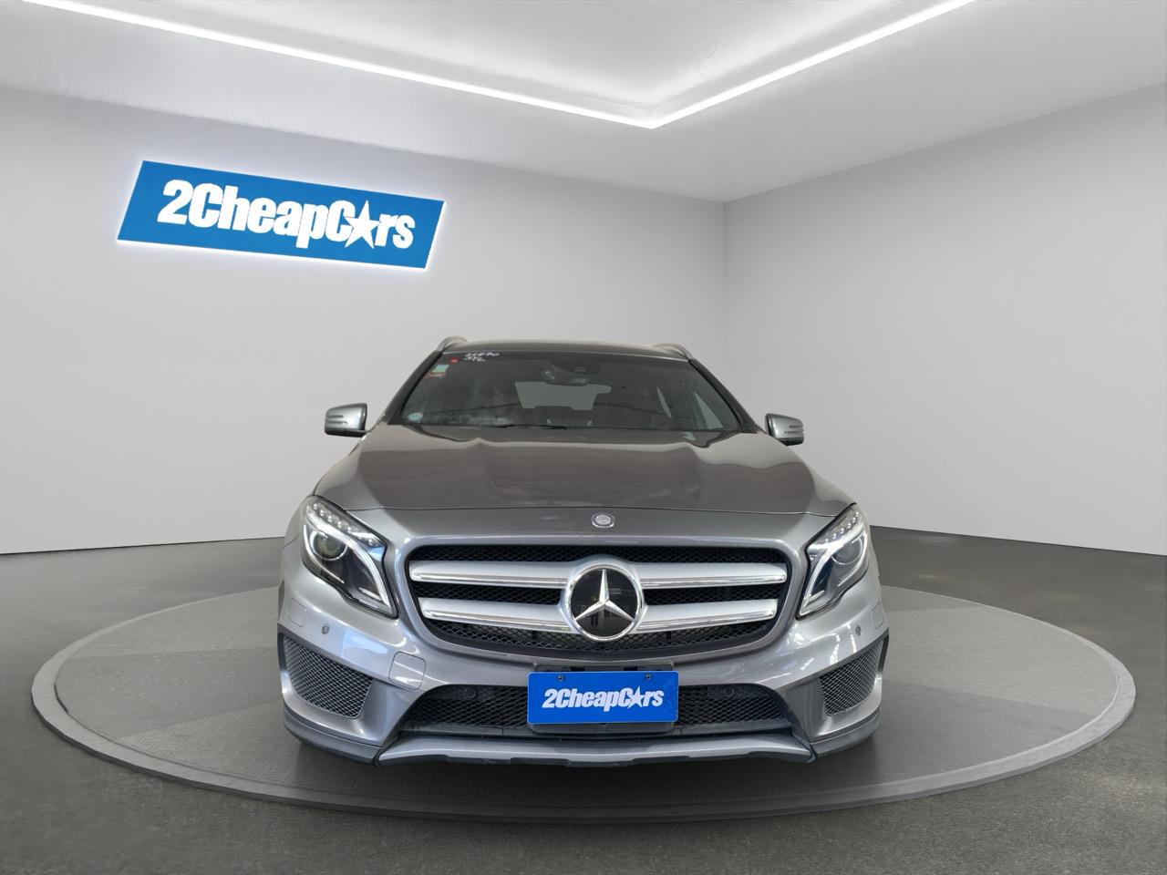 2014 Mercedes-Benz GLA 250 4 Matic RV/SUV 4 MATIC + LOW KMS + CRUISE CONTROL + HEATED SEATS