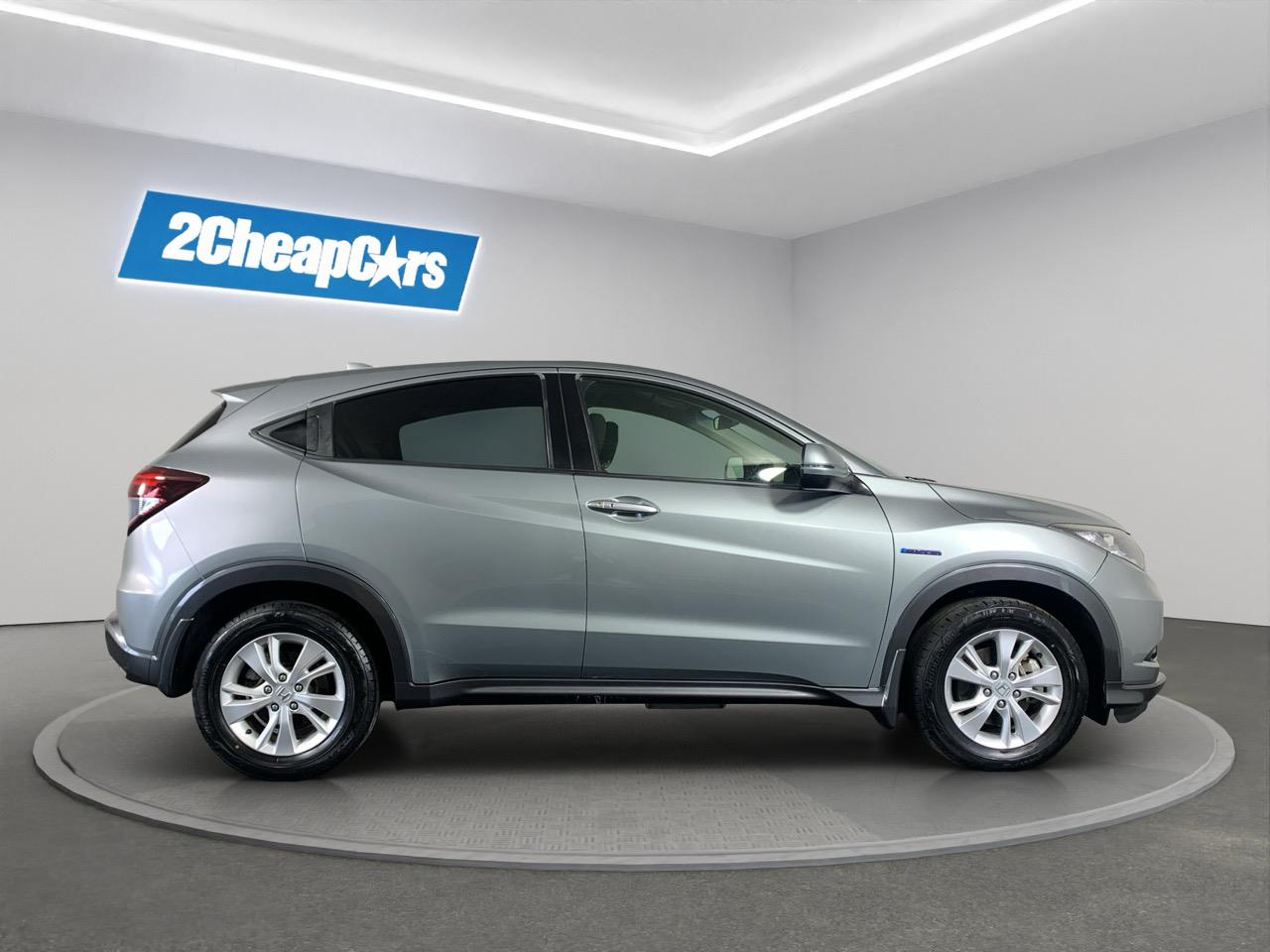2014 Honda Vezel HYBIRID X RV/SUV REVESING CAMERA + PUSH SRART + AUTO LIGHTS