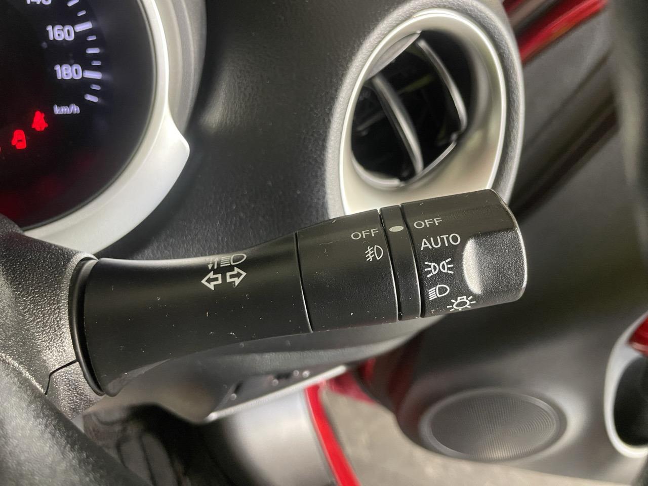 2016 Nissan Juke 15RX V selection RV/SUV LOW KM + 360 DEGREE CAMERA + AUTO LIGHTS