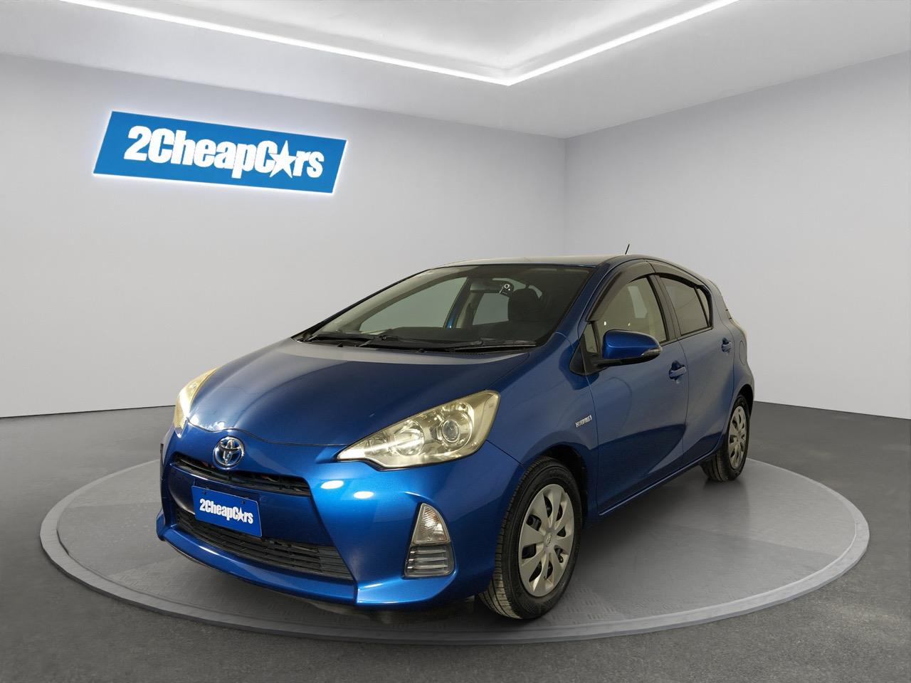 2013 Toyota Aqua G Hatchback