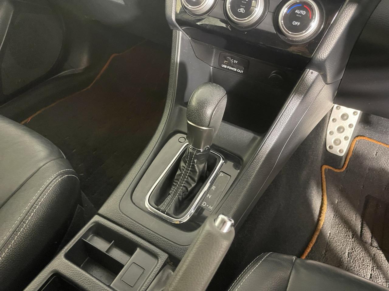 2014 Subaru XV 2.0i-L EYESIGHT 4WD RV/SUV AWD + HEATED SEATS + REVERSING CAMERA