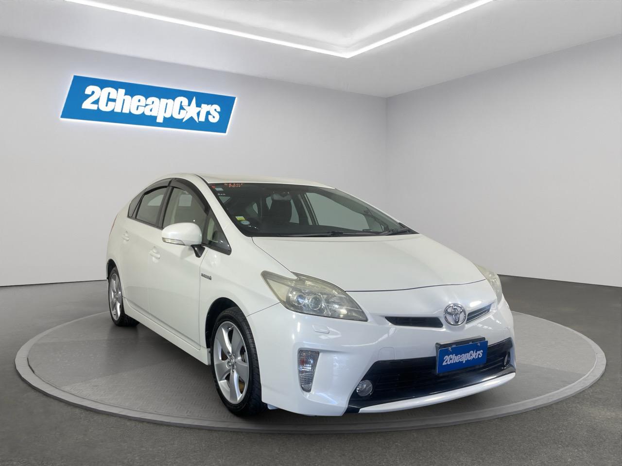2012 Toyota Prius S touring selection Station Wagon REVERSING CAMERA + AUTO LIGHTS + PUSH BUTTON START