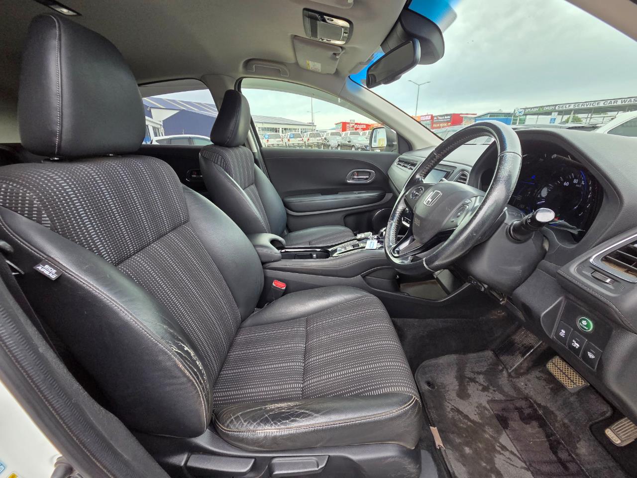 2015 Honda Vezel HYBRD Z RV/SUV REVERSING CAMERA + PADDLE SHIFT + CRUISE CONTROL