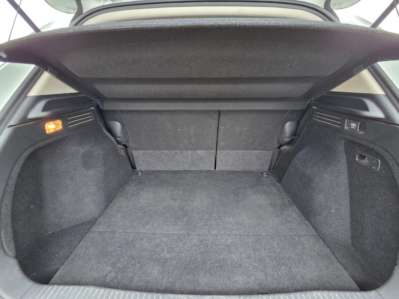 2015 Honda Vezel HYBRD Z RV/SUV REVERSING CAMERA + PADDLE SHIFT + CRUISE CONTROL