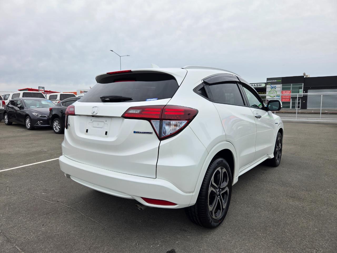 2015 Honda Vezel HYBRD Z RV/SUV REVERSING CAMERA + PADDLE SHIFT + CRUISE CONTROL