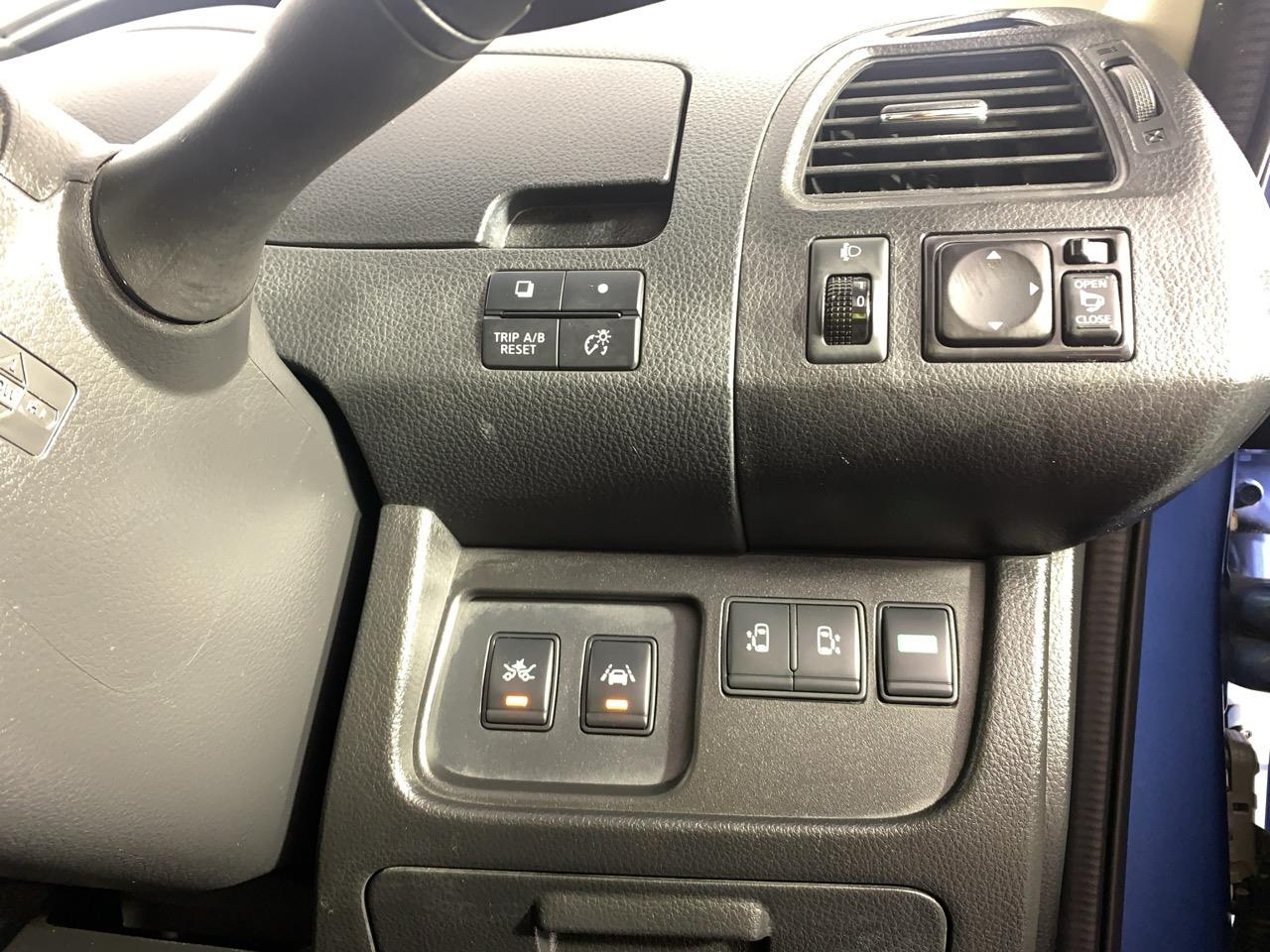 2015 Nissan Serena Hybrid 20X V SELECTION SAFETY S People Mover CRUISE CONTROL + POWER SLIDING DOORS 