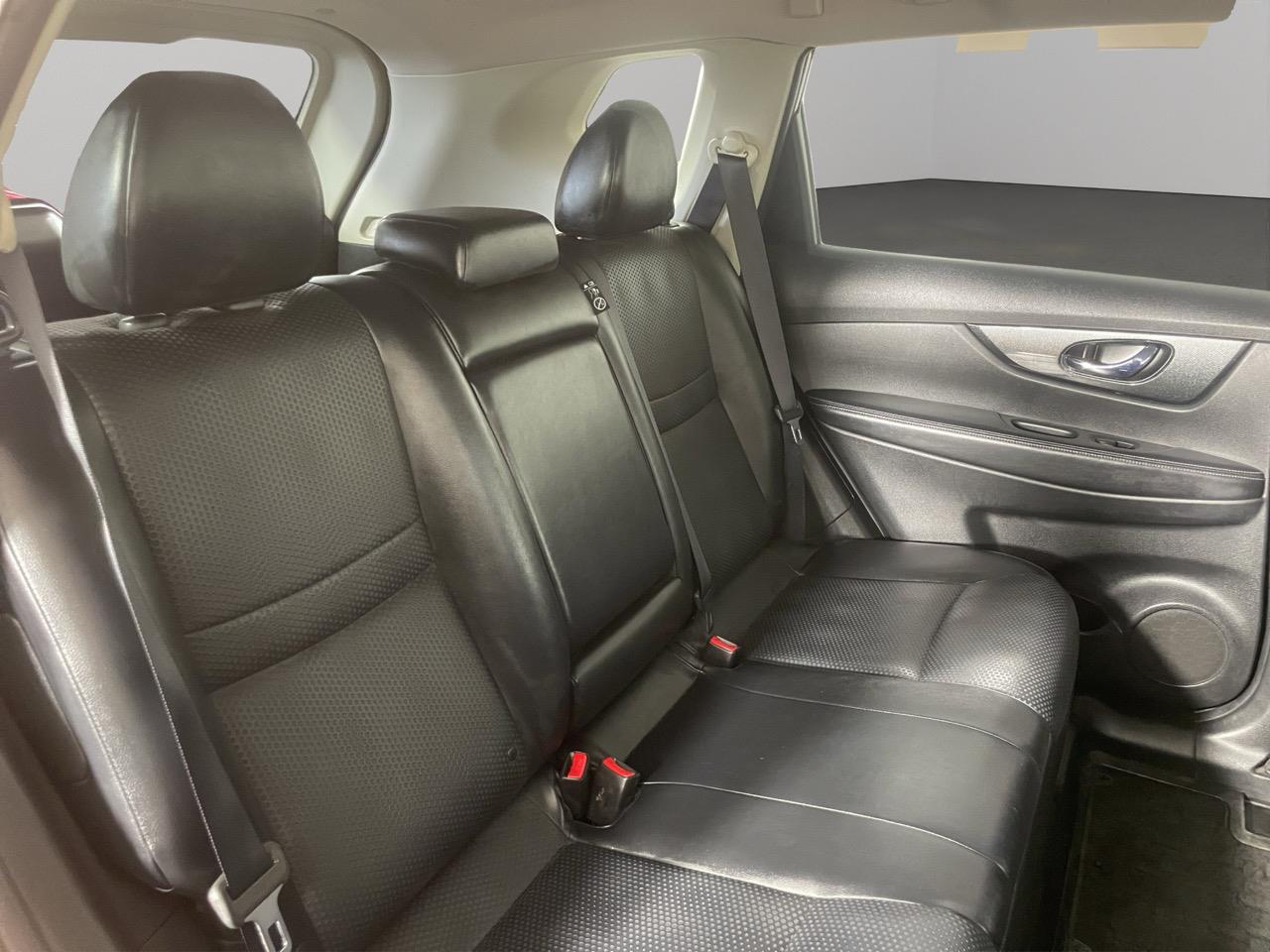 2016 Nissan X-TRAIL 20Xt Emergency Brake Package RV/SUV 360 DEGREE CAMERA + PARKING SENSORS + HEATED SEATS