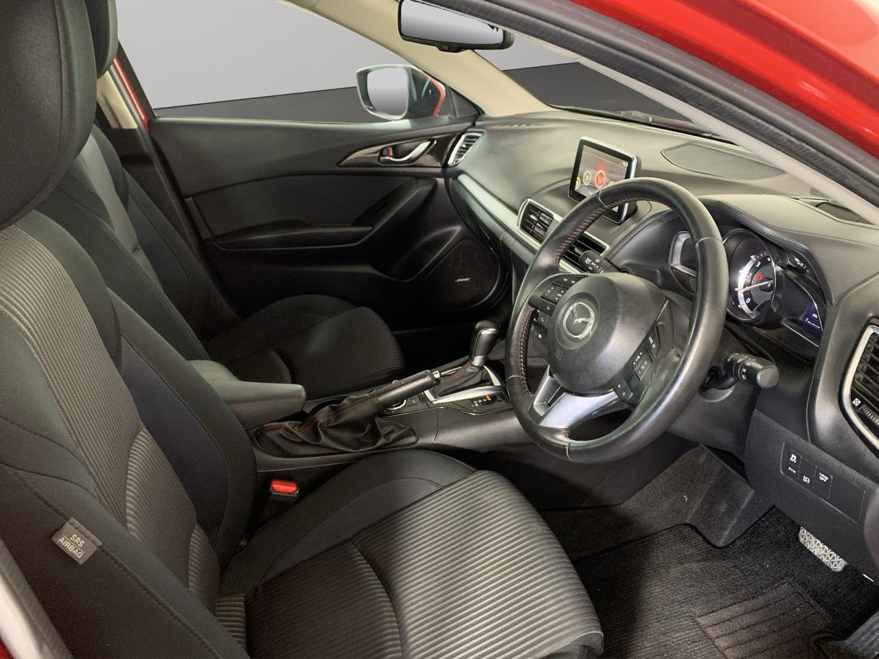 2014 Mazda Axela 3 Late Shape 1.5 Hatchback REVERSING CAMERA + PUSH BUTTON START + AUTO LIGHTS