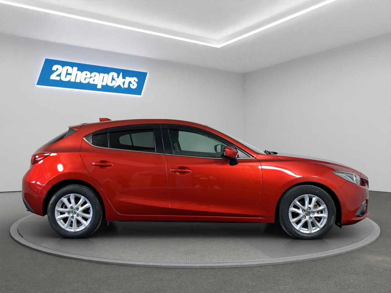 2014 Mazda Axela 3 Late Shape 1.5 Hatchback REVERSING CAMERA + PUSH BUTTON START + AUTO LIGHTS