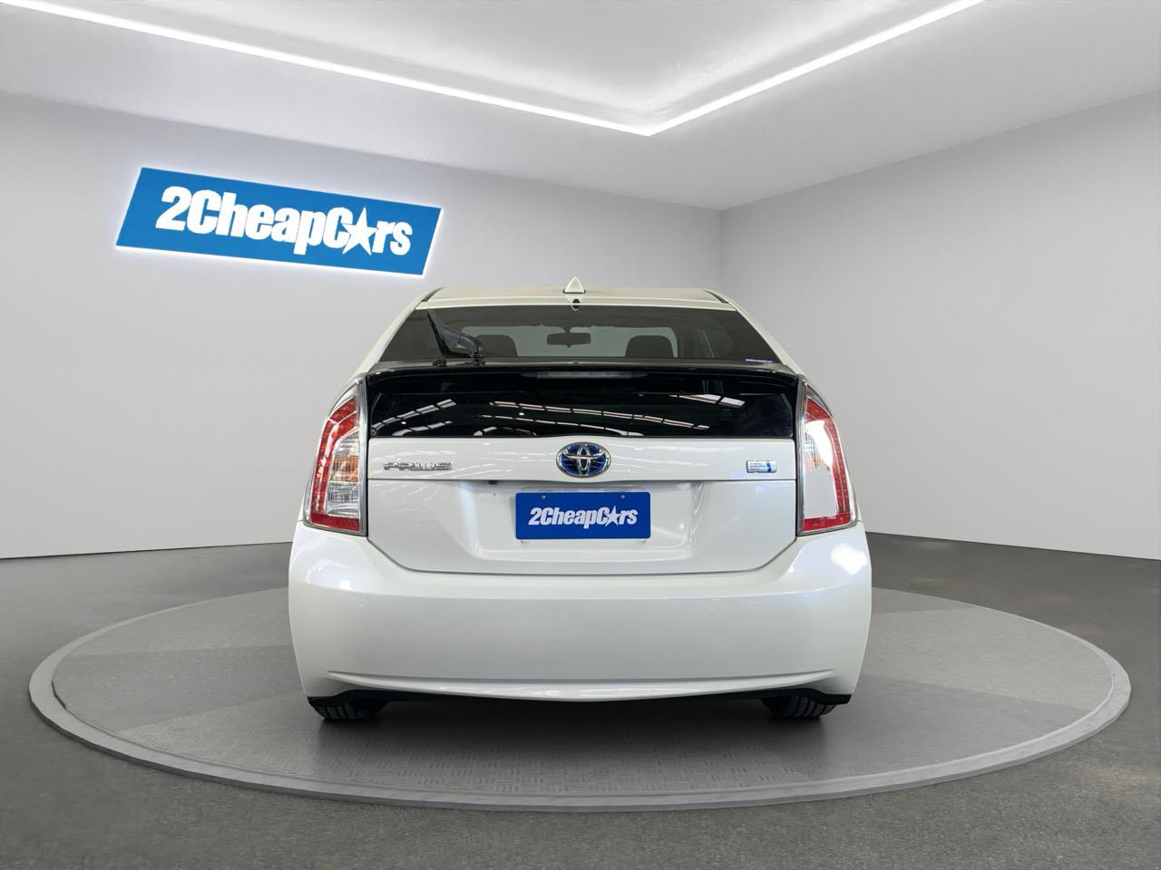 2012 Toyota Prius S Hatchback REVERSING CAMERA + PUSH BUTTON START + AUTO LIGHTS