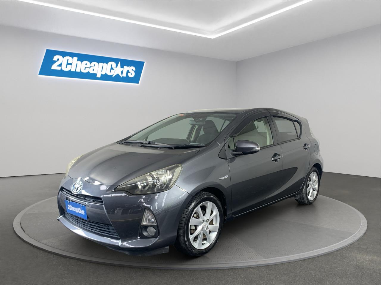 2013 Toyota Aqua S Hatchback