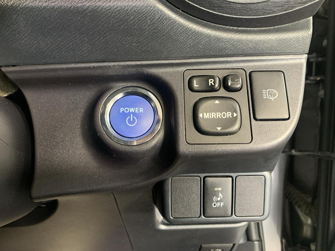 2013 Toyota Aqua S Hatchback PUSH START + GREAT FUEL EFFICIENCY