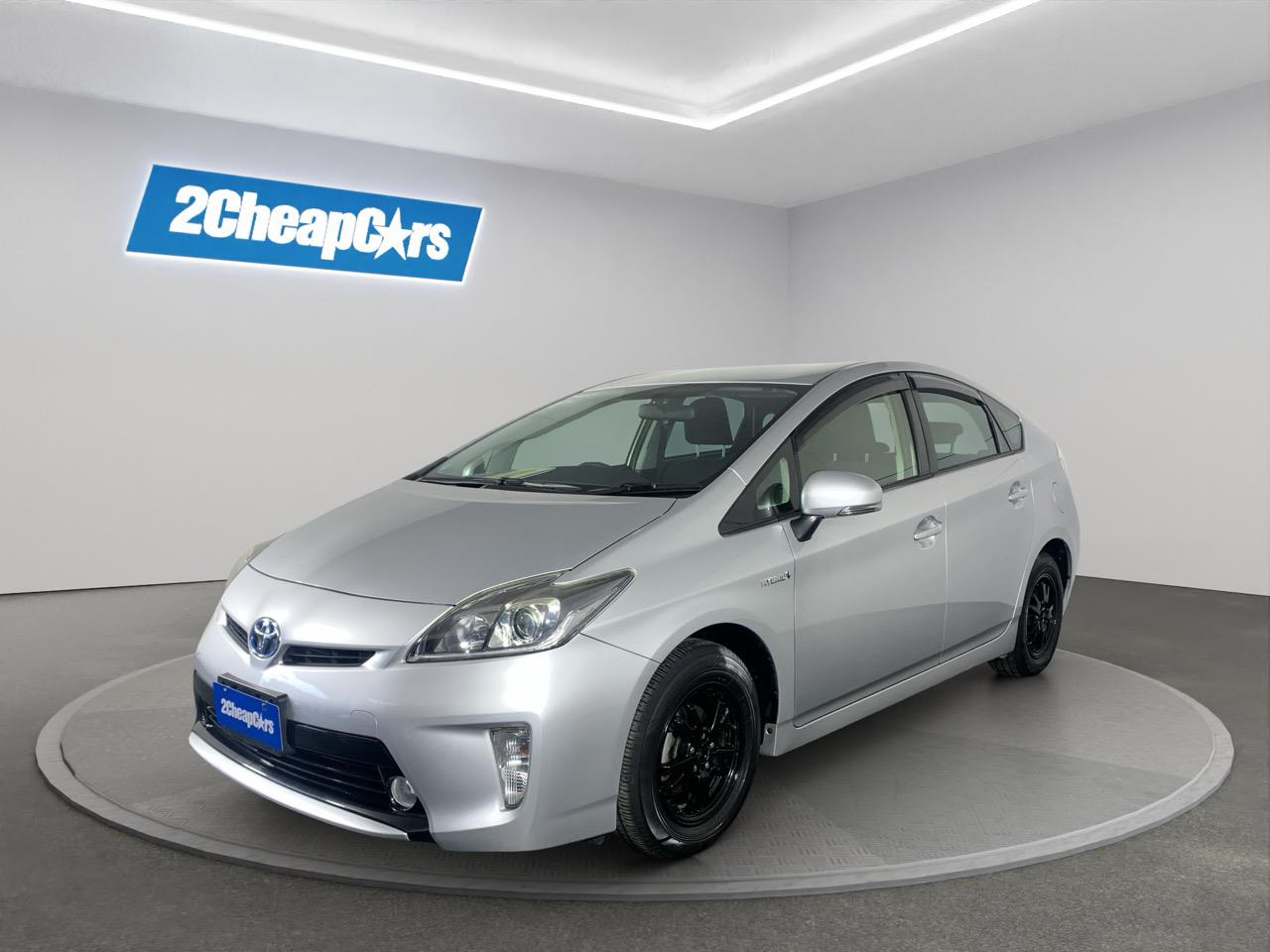 2015 Toyota Prius Hybrid Hatchback