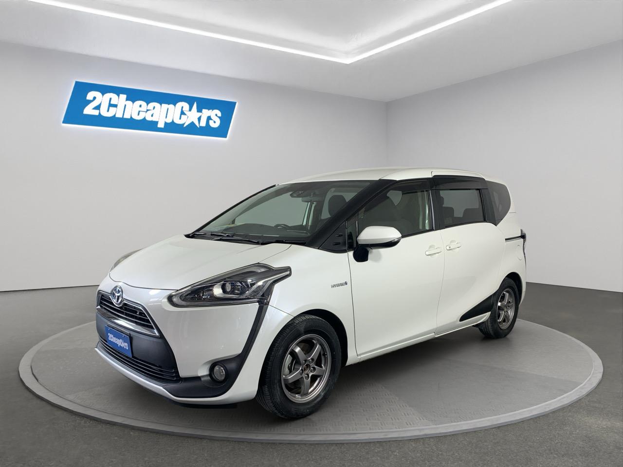 2016 Toyota Sienta Hybrid Hatchback