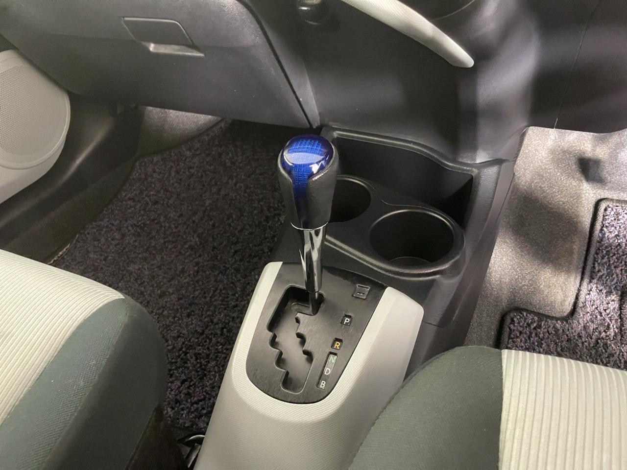 2012 Toyota Aqua S Hatchback LOW KM + AUTO LIGHTS + PUSH START