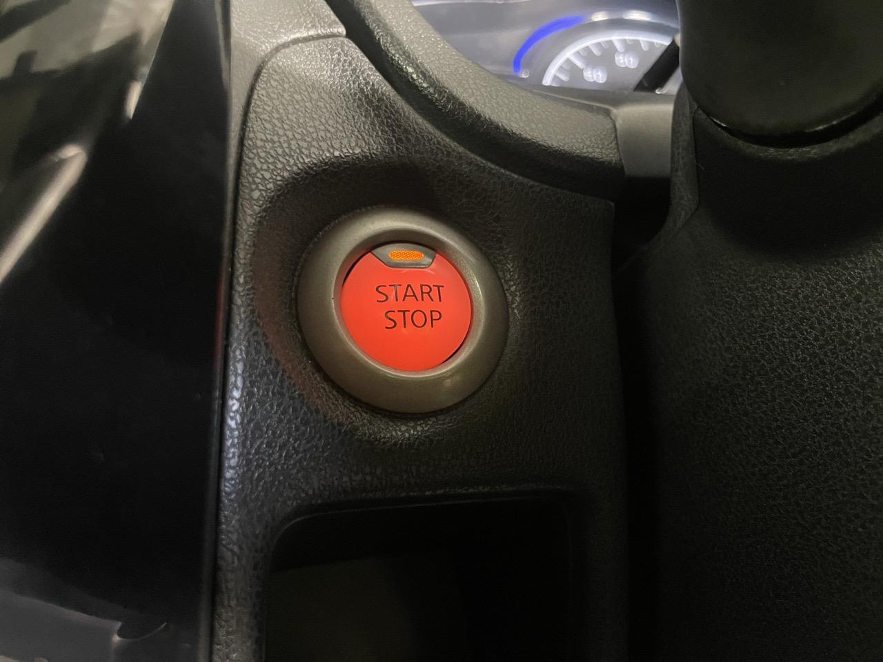 2017 Nissan Note E-POWER B Hatchback REVERSING CAMERA + AUTO LIGHTS + PUSH BUTTON START