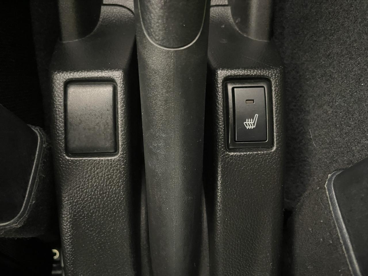 2017 Suzuki Swift New Shape Hatchback LOW KMS+ REVERSING CAMERA + AUTO LIGHTS 