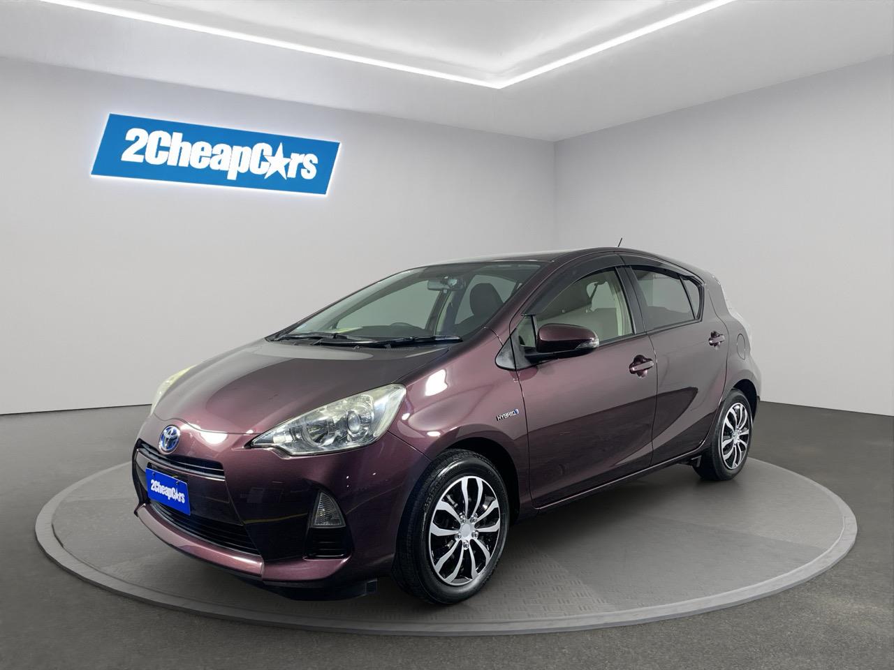 2014 Toyota Aqua S Hatchback