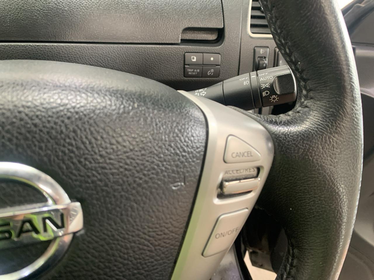 2013 Nissan Serena Hybrid Highway Star People Mover CRUISE CONTROL + POWER SLIDING DOOR 