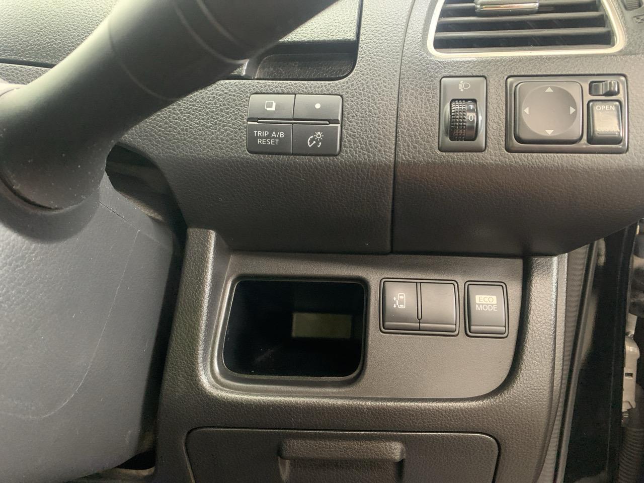 2013 Nissan Serena Hybrid Highway Star People Mover CRUISE CONTROL + POWER SLIDING DOOR 