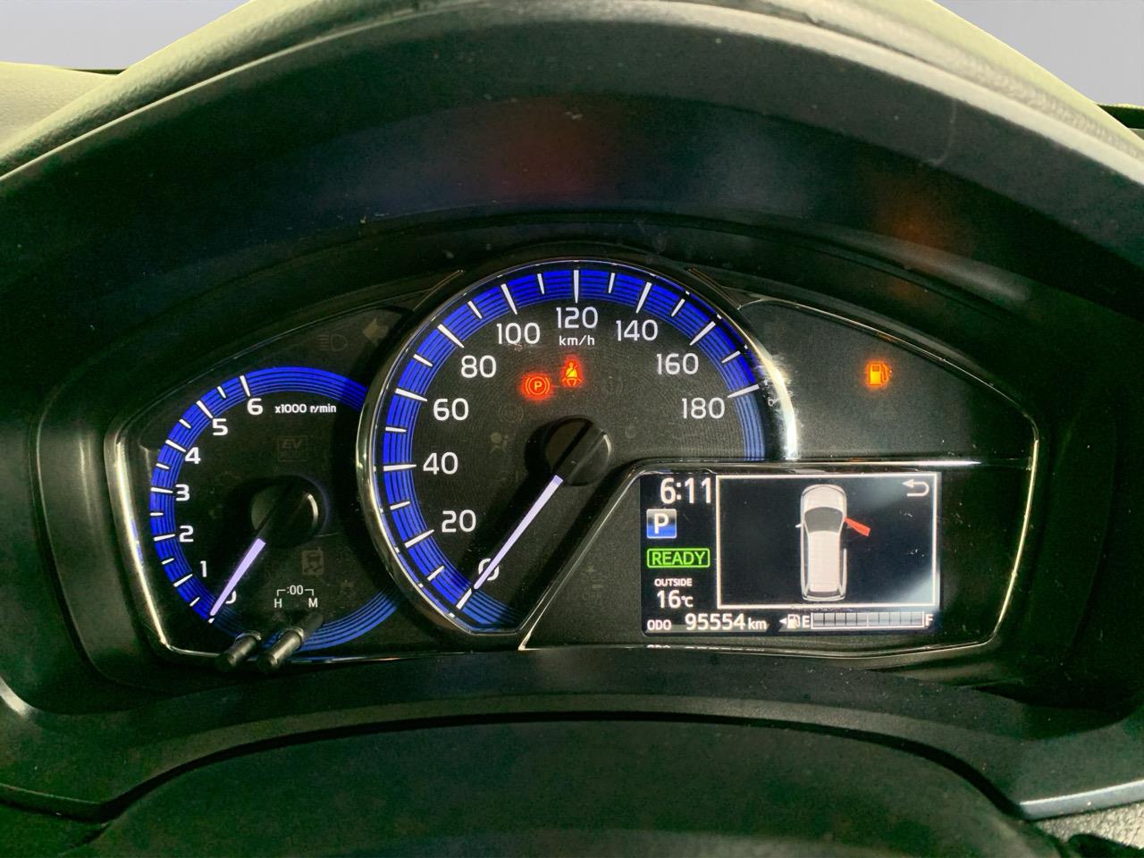 2016 Toyota Corolla Fielder Hybrid Station Wagon GREAT SPACE + GREAT FUEL EFFICIENCY