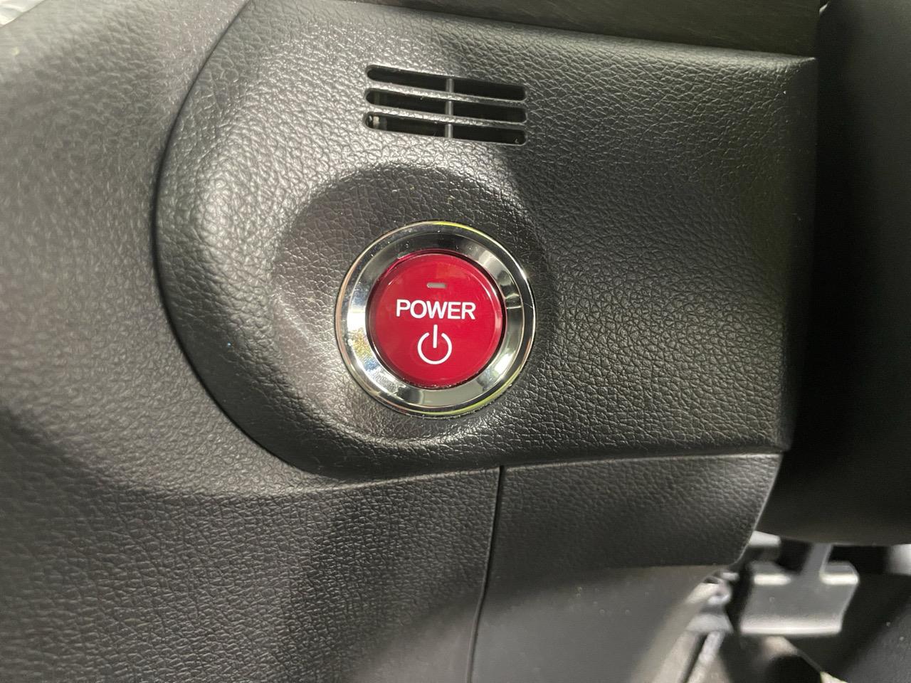 2015 Honda JADE HYBRID X People Mover REVESING CAMERA + PUSH SRART + AUTO LIGHTS