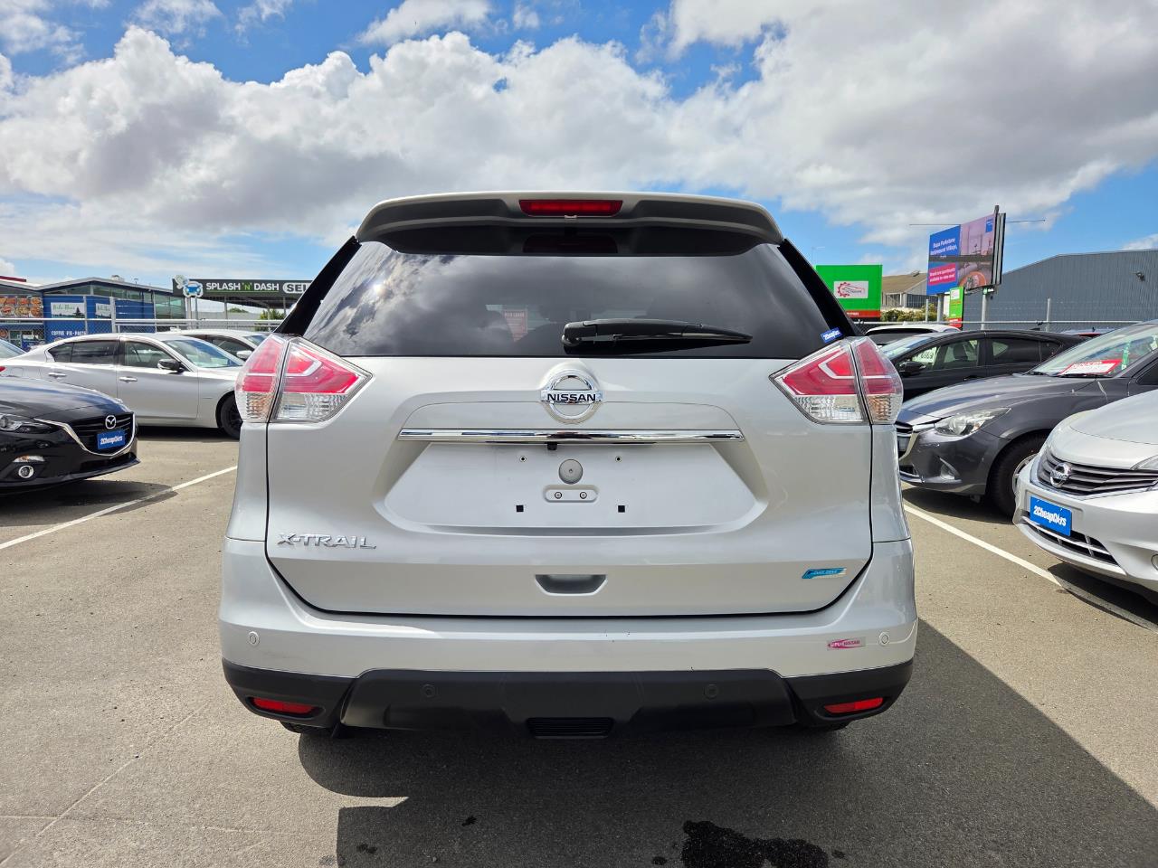 2016 Nissan X-TRAIL  RV/SUV HEATED SEATS + PUSH BUTTON START +REVERSING CAMERA