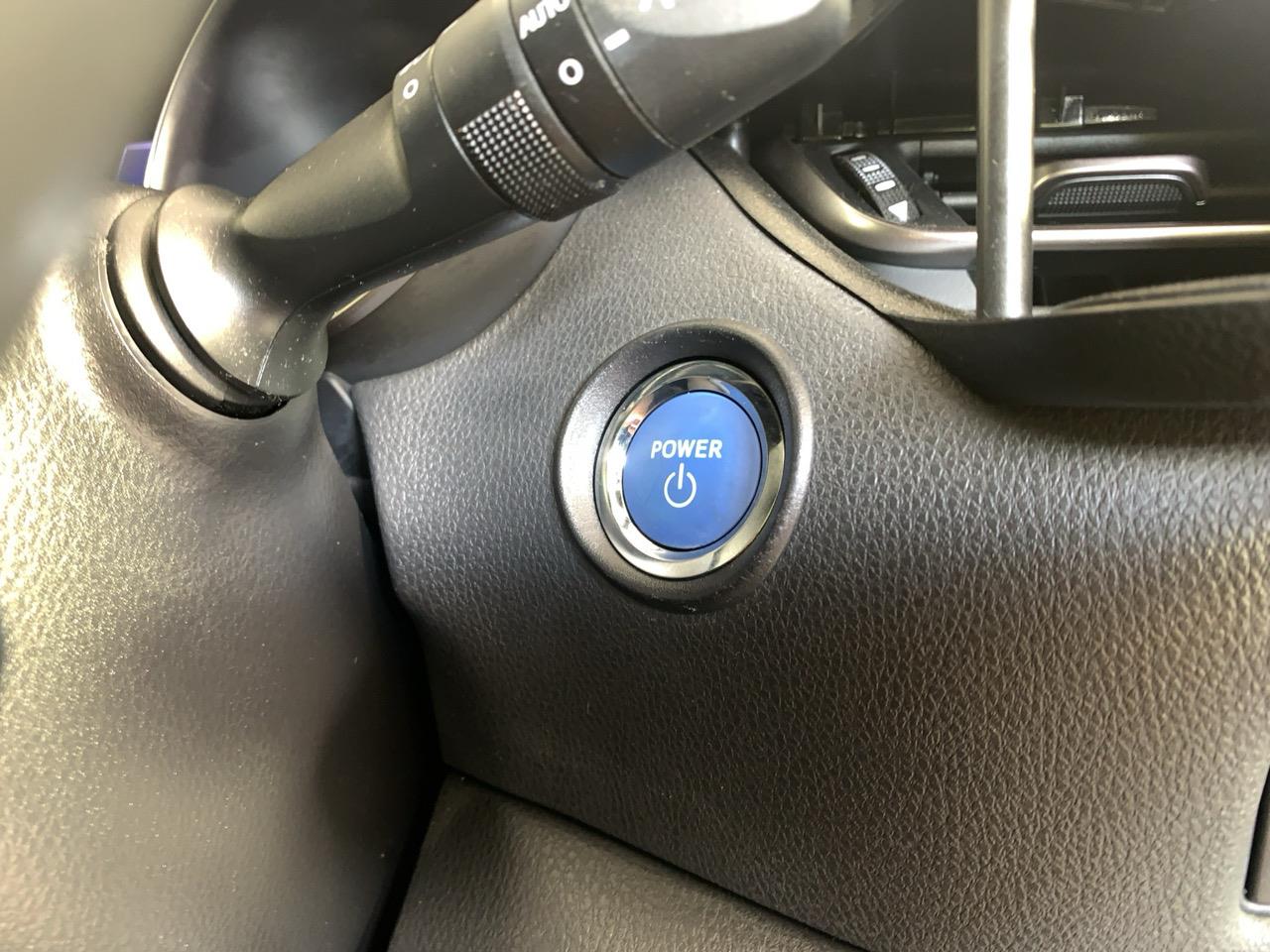 2017 Toyota C-HR HYBRID G LEATHER EDITION RV/SUV CRUISE CONTROL + HEATED SEATS