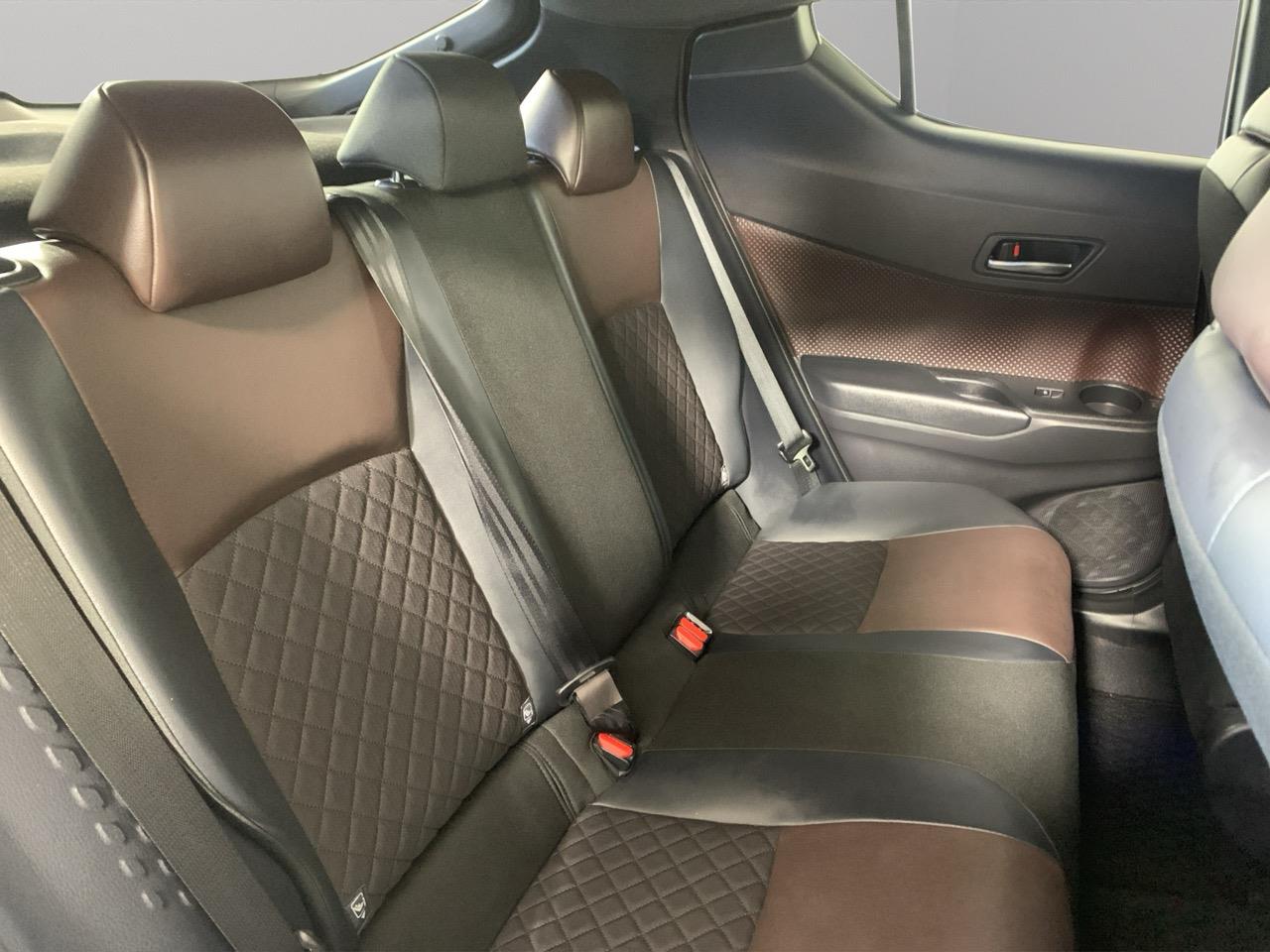 2017 Toyota C-HR HYBRID G LEATHER EDITION RV/SUV CRUISE CONTROL + HEATED SEATS