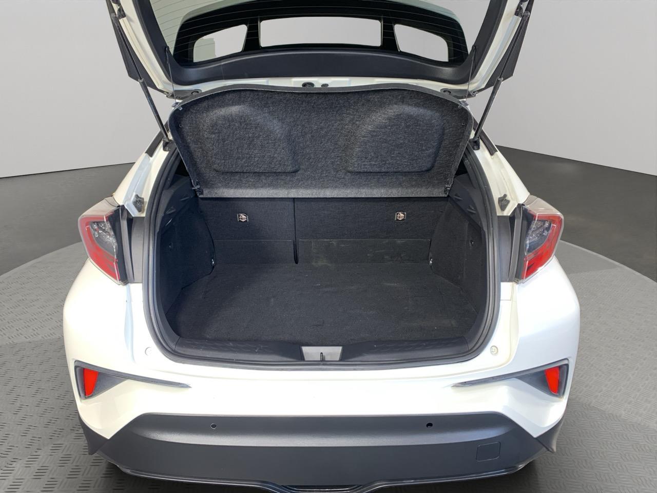 2017 Toyota C-HR HYBRID G LEATHER EDITION RV/SUV CRUISE CONTROL + HEATED SEATS